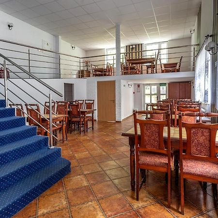 Hotel Zamek Гижицко Екстериор снимка