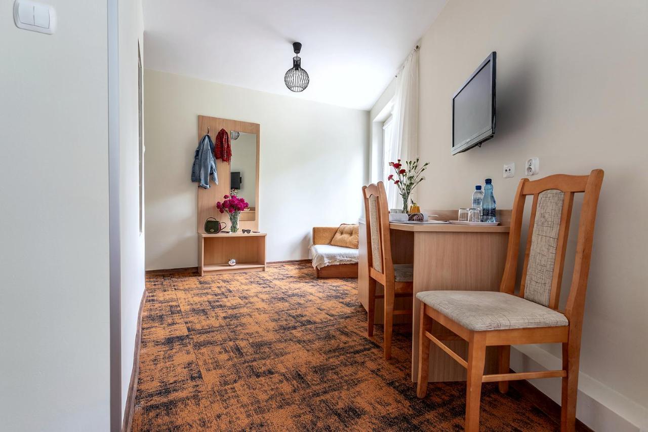 Hotel Zamek Гижицко Екстериор снимка
